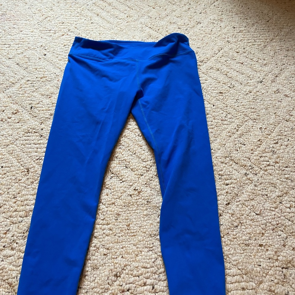Blue Fabletics leggings